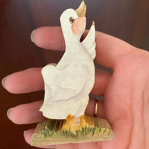 Lot of 4 Folk Art Hand Painted Bear & Duck Wood Decor Artist Signed D. Martin - Picture 12 of 12